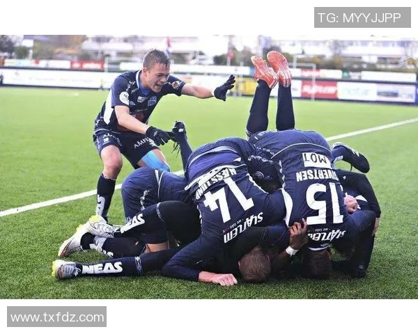 兰黑姆迎战斯托姆加斯特强强对决谁能笑到最后