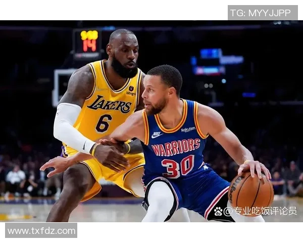 2015年NBA篮球赛湖人对阵勇士精彩回顾与赛后分析